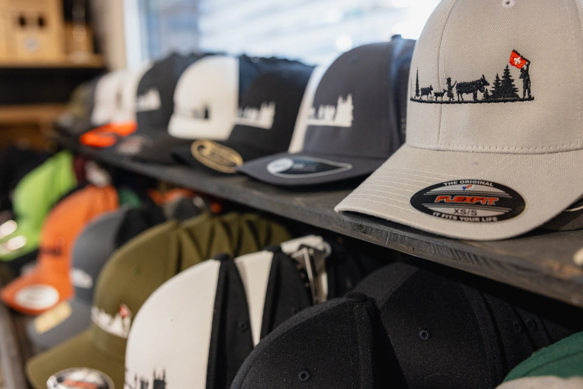 Caps